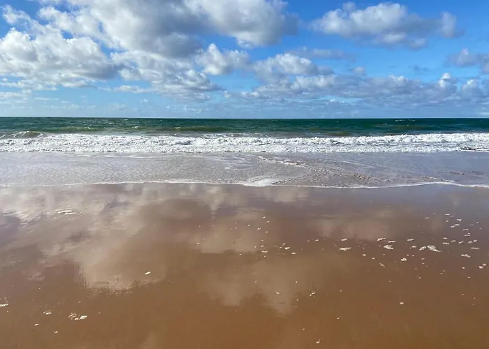 Descanso Com Pe Na Areia!